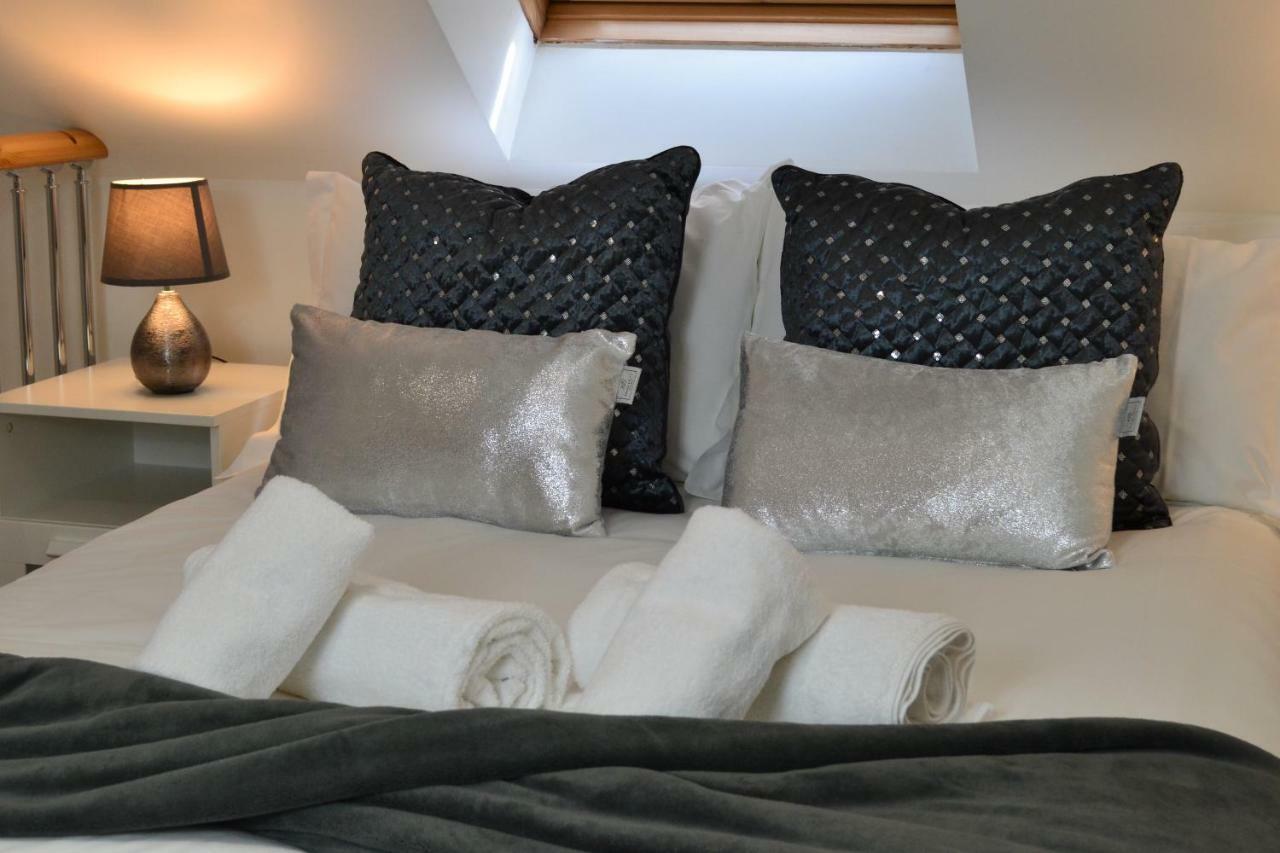 Epicsa - Family & Corporate Stay Mews Apartments With Free Parking CBG Extérieur photo