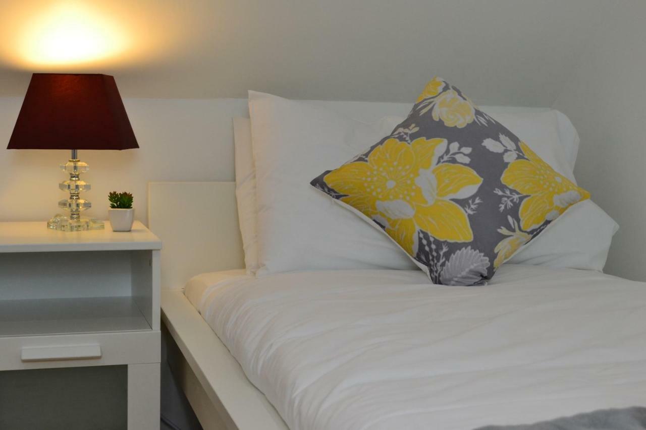 Epicsa - Family & Corporate Stay Mews Apartments With Free Parking CBG Extérieur photo