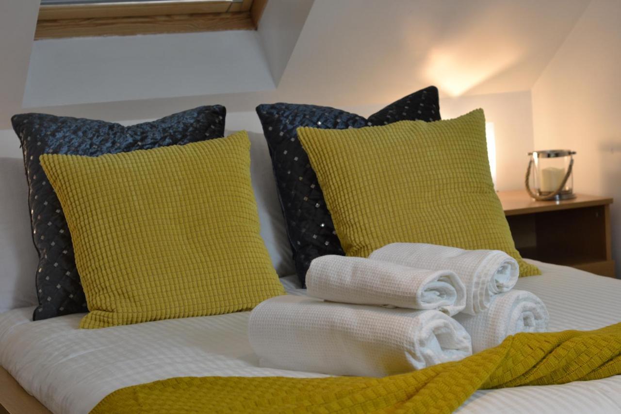 Epicsa - Family & Corporate Stay Mews Apartments With Free Parking CBG Extérieur photo